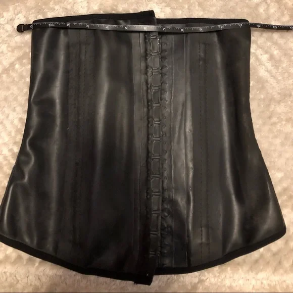 WGS Premadonna Waist Trainer Black Faux Leather - Picture 4 of 14